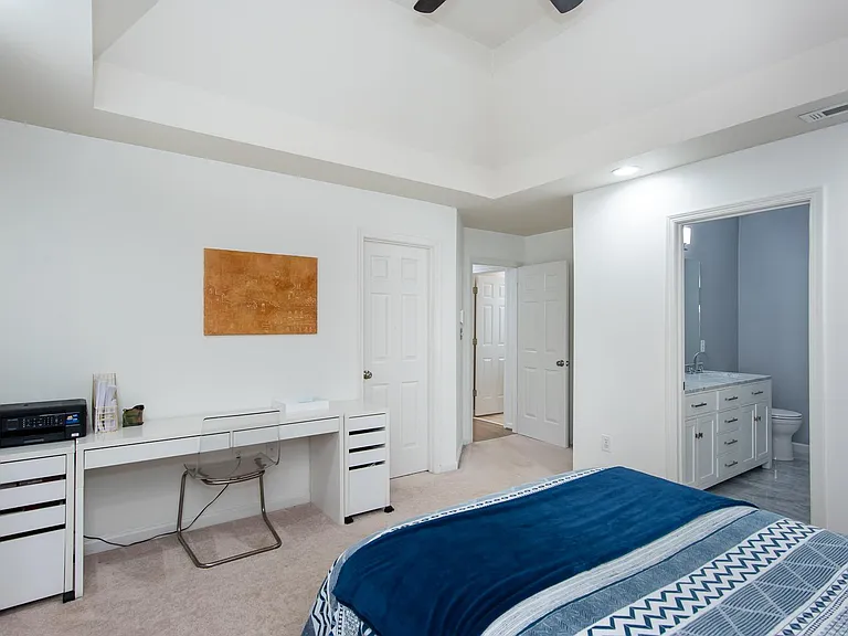 Primary with ensuite