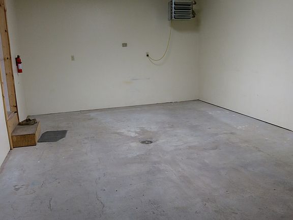 4th image of 4619 Lauesen Ave #A