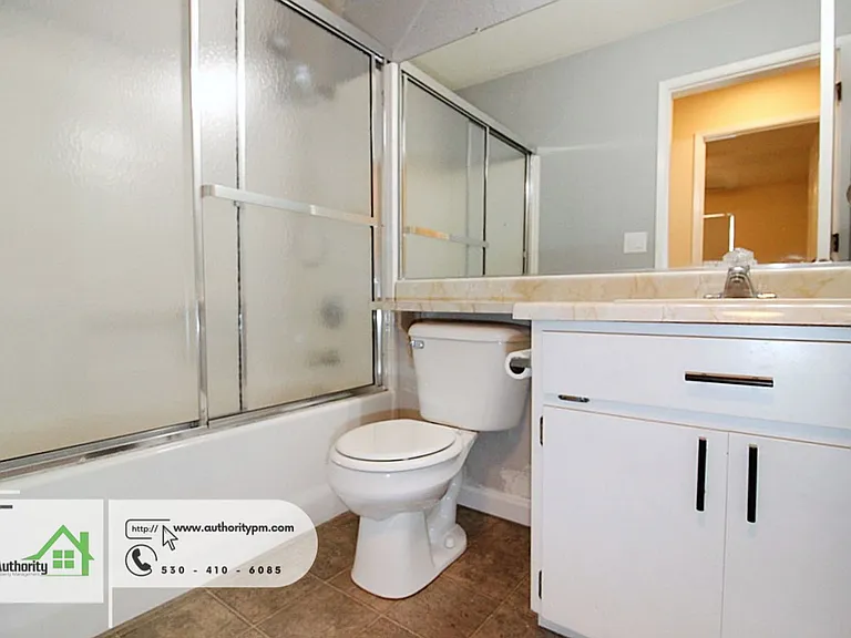 1722 Almaden Dr — Photo 17