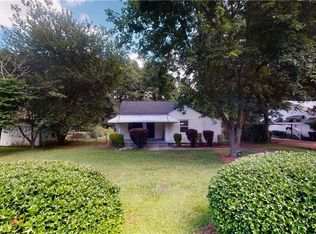 693 Mozley Dr SE, Smyrna, GA 30080