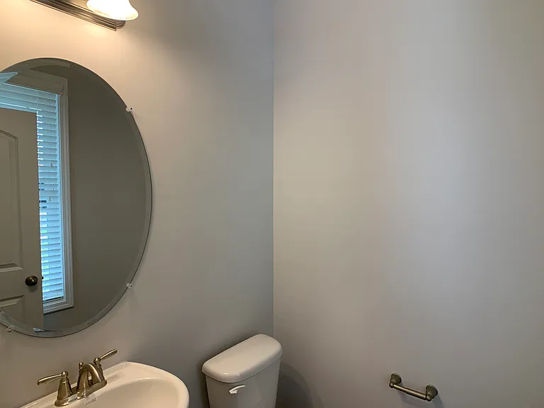 197 Diploma Dr — Photo 16