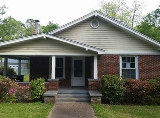 13 W Marion Rd, Greenville, SC 29617