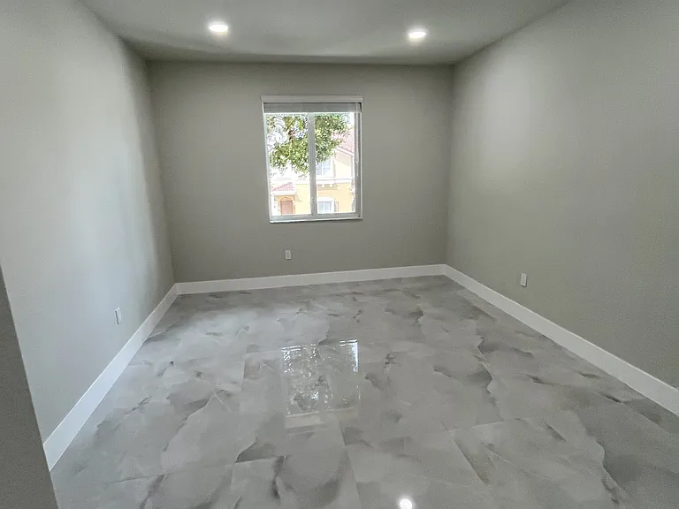 8906 W Flagler St #220 — Photo 6
