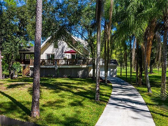 2nd image of 28043 Sidewinder Ln