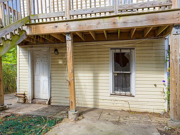 5th image of 9024 S Burley Ave