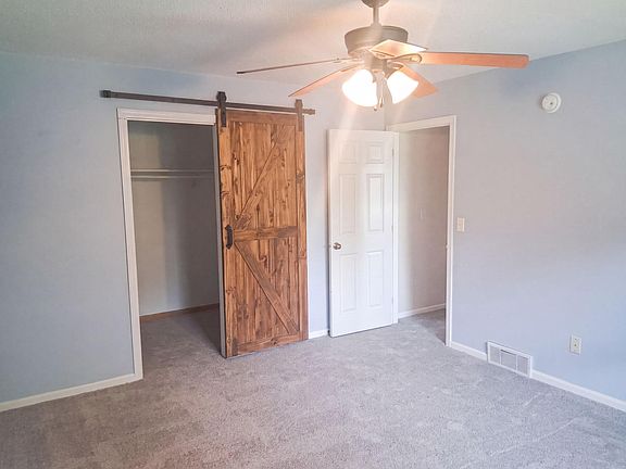 4th image of 364 Homestead St