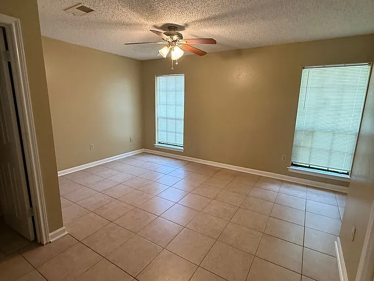 1126 Willow Creek Dr #1128 — Photo 5