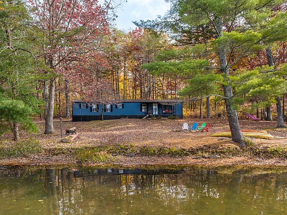 3rd image of 188 Johnston Ln