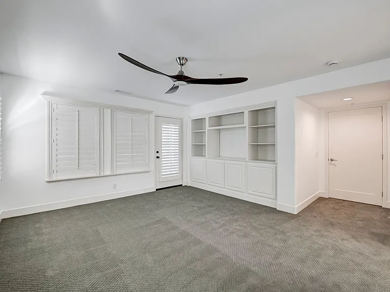 1 Chimney Ln — Photo 18