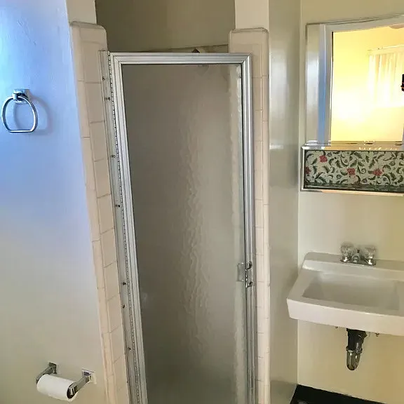 2601 N Euclid Ave — Photo 10