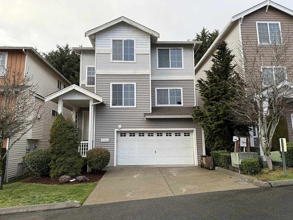 3382 S 283rd Ln