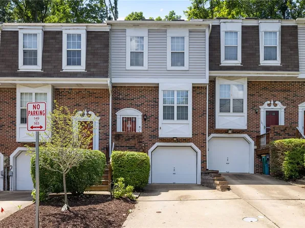 159 Spruce Ct, Pittsburgh, PA 15229