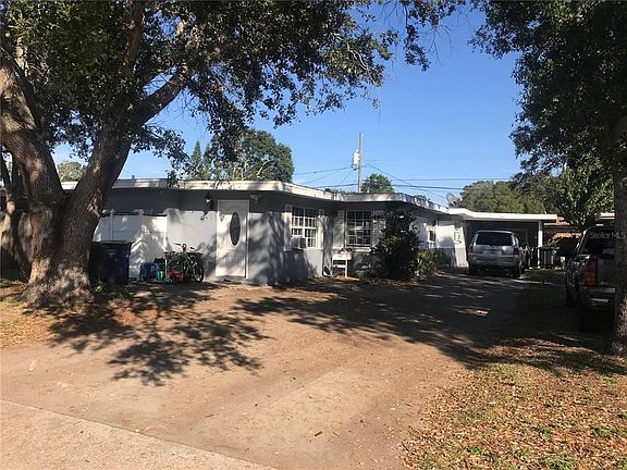 2nd image of 321/323 N Saturn Ave