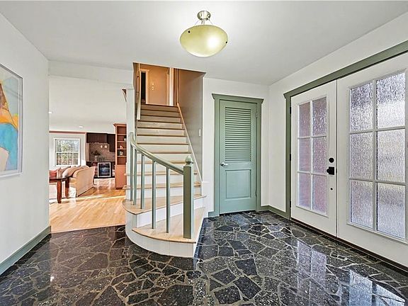 5th image of 12716 Oakmont Dr