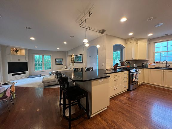 Kitchen/Family Room