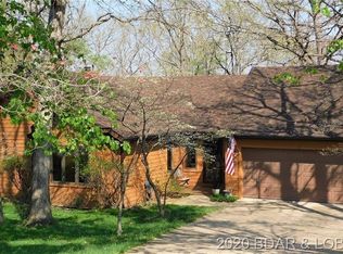 6 Crocker Ct, Lake Ozark, MO 65049