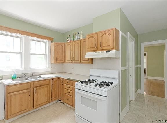 5th image of 45 Cuyler Ave