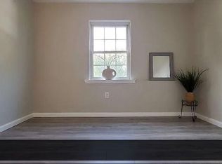 111 Wallace St #111, Edison, NJ 08817