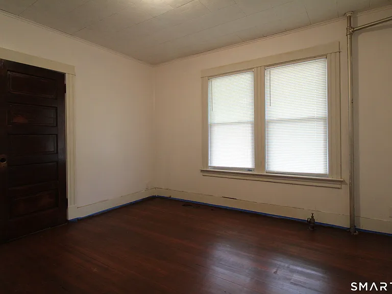 92 Stewart St #1 — Photo 4