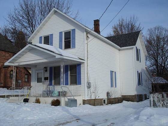 1st image of 230 Rock St