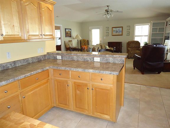 4th image of 6149 N Enclave Dr
