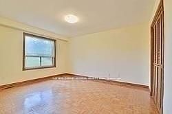 3rd image of 7887 Dufferin St
