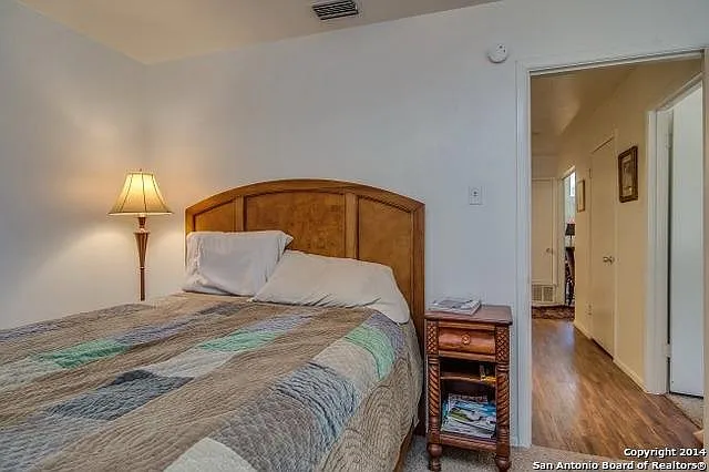 8426 Laurelhurst Dr — Photo 6
