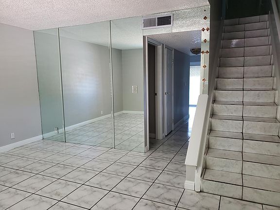 3rd image of 4200 Mississippi Ave