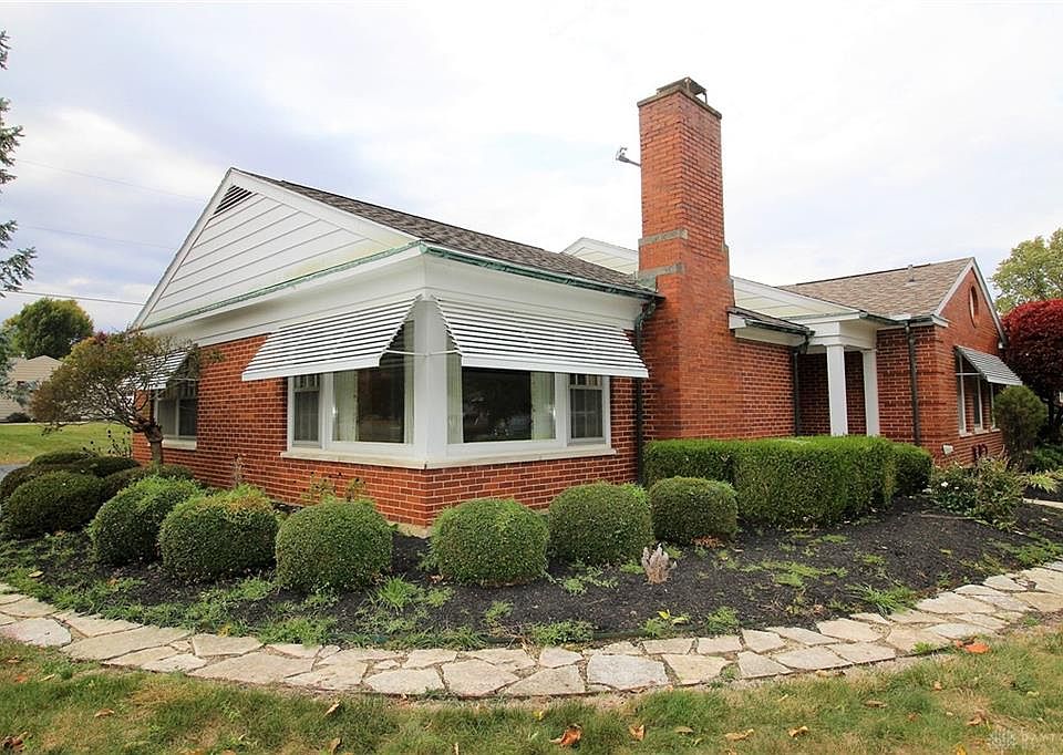 1st image of 304 Linden Ave
