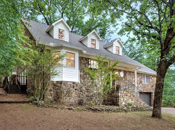 818 Shea Dr, Little Rock, AR 72205
