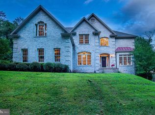 10 Glencarron Ct, Dillsburg, PA 17019