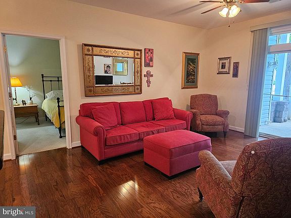 4th image of 6161 Willow Pl APT 106