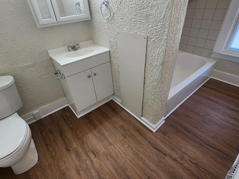 43 Dwight Ave — Photo 13
