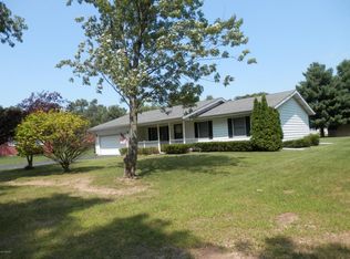 25888 Fawn River Rd, Sturgis, MI 49091