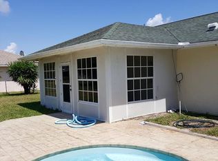 642 SE 21st Pl, Cape Coral, FL 33990