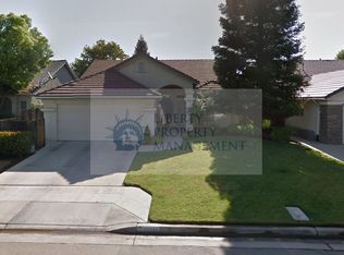 10266 N Sierra Vista Ave, Fresno, CA