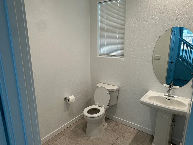 2921 E Veleta Dr — Photo 9