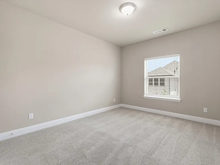 768 Huntingdon St — Photo 18