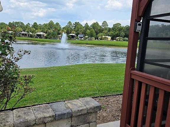 4th image of 836 Carrozza Ln