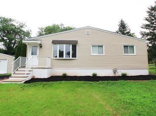 5125 Emerson St, Piscataway, NJ 08854
