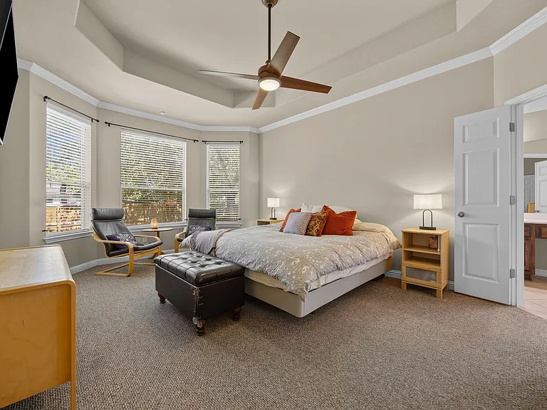 110 Chalk Draw Ct — Photo 17