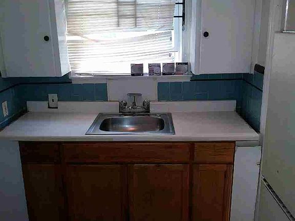 Kitchen counter
