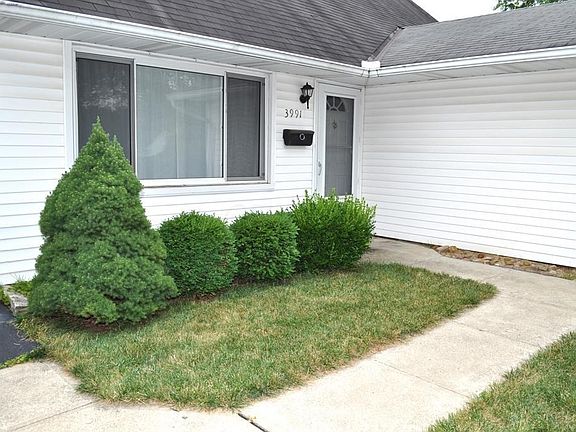 2nd image of 3991 Ural Ave