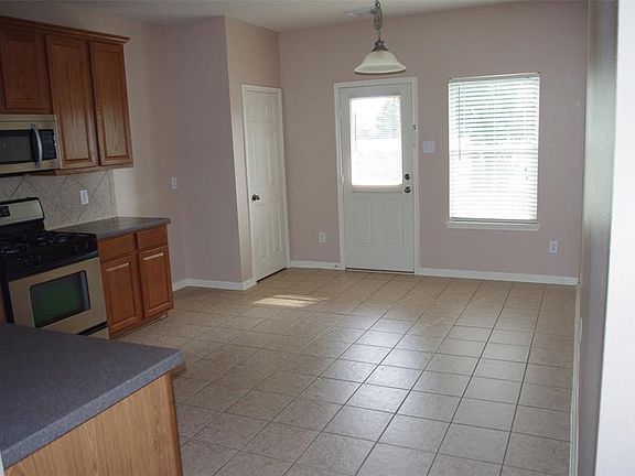 3rd image of 10723 Lyndon Meadows Dr