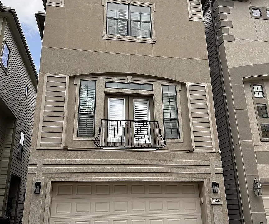 1126 Hempstead Villa Ln