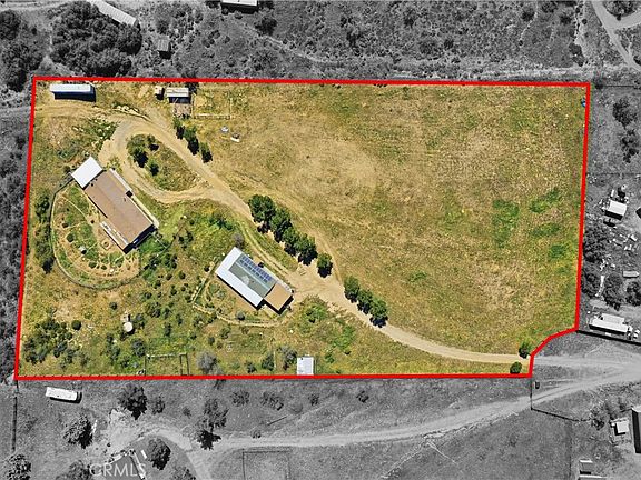 2nd image of 53985 Robin Ln