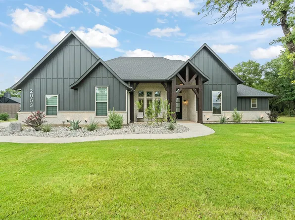 2053 Glenhollow Dr, Weatherford, TX 76088