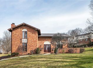 103 Concord Dr, Mcmurray, PA 15317