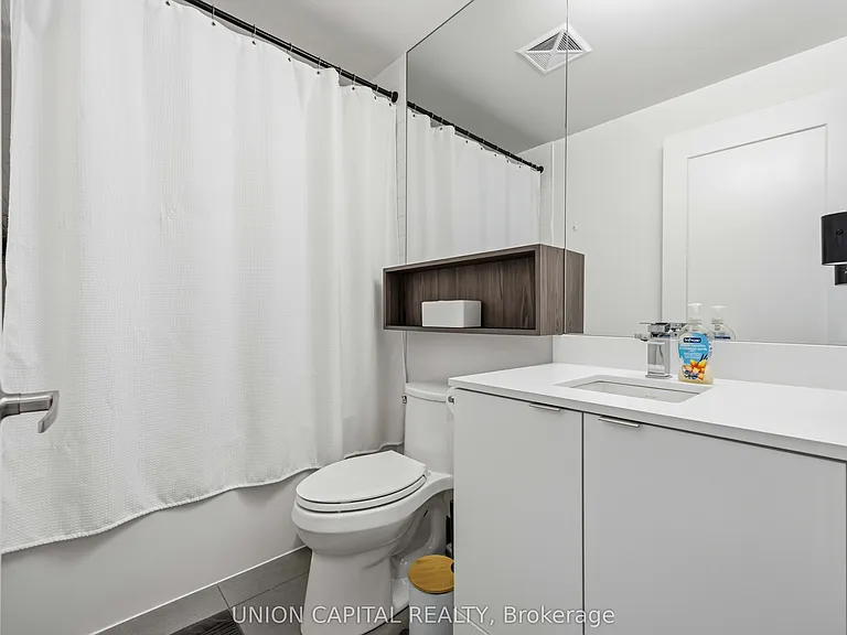 121 Lower Sherbourne St #647 — Photo 10