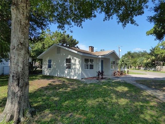 3rd image of 2202 20th Street Ct W